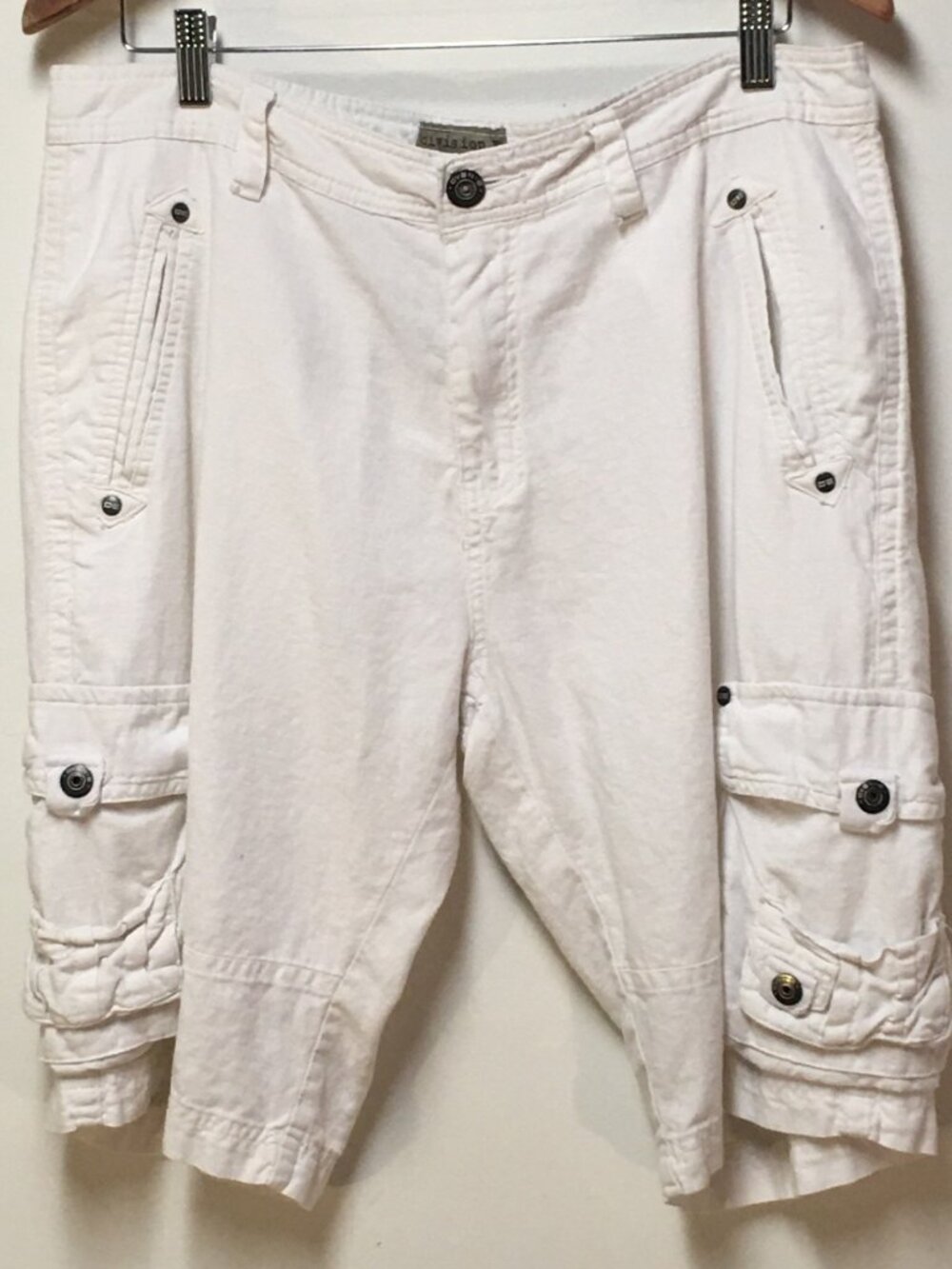 Division E Men 33 Shorts White 100% Linen Cargo Outdoor Coastal Vacation Beach